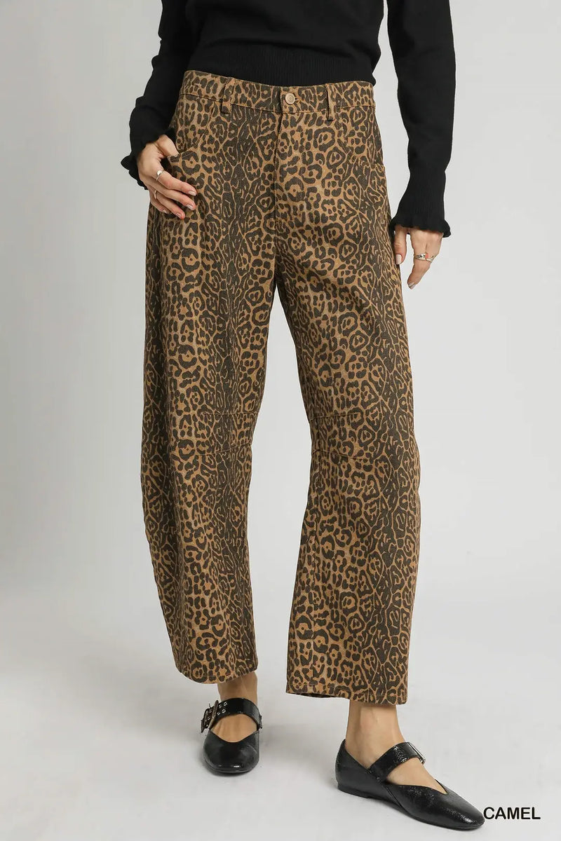 Sleek Pattern Pant