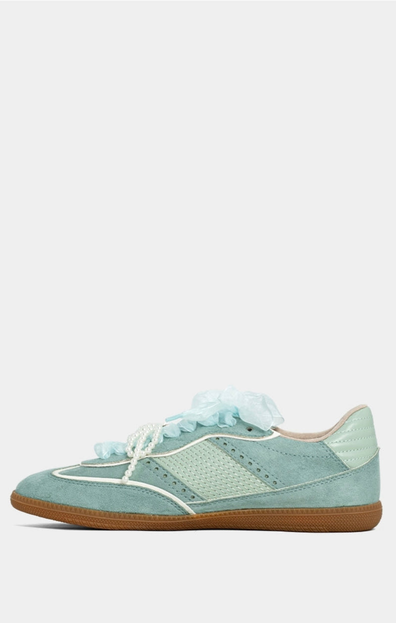 The Sophie Sneaker